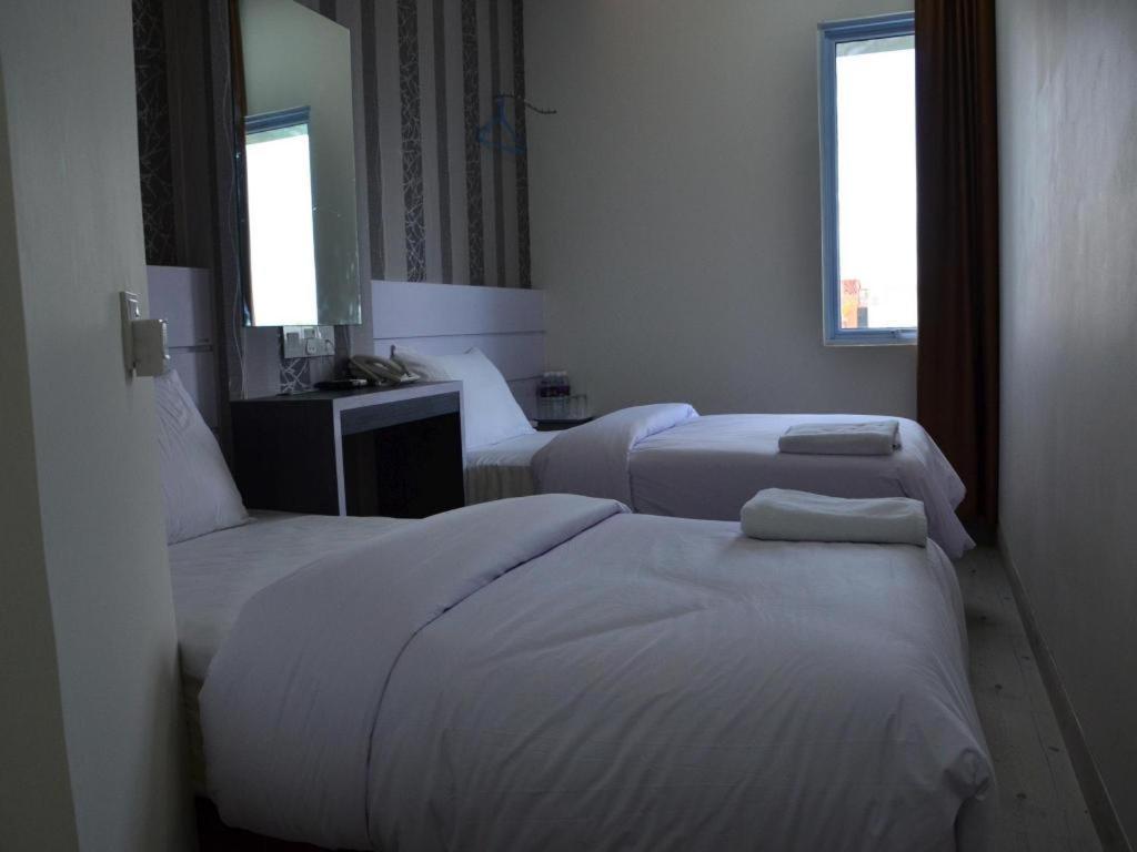 Redlink Hotel Nagoya Buitenkant foto