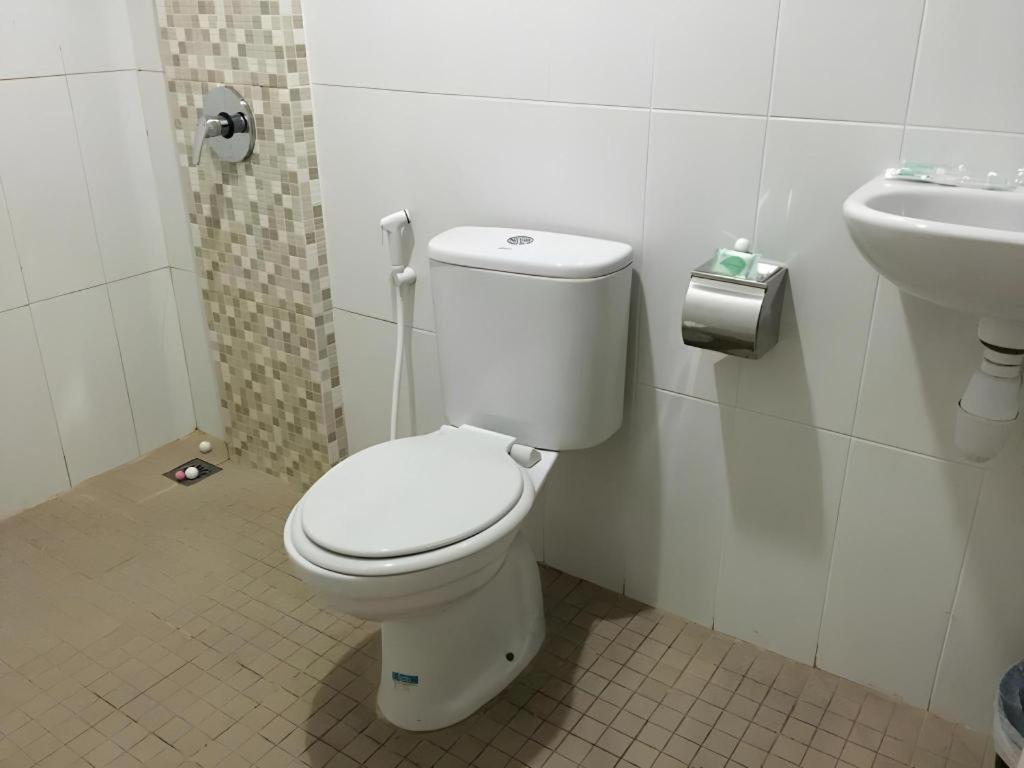 Redlink Hotel Nagoya Buitenkant foto